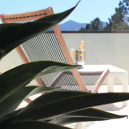 Slope Design - Architecture With Private Pool