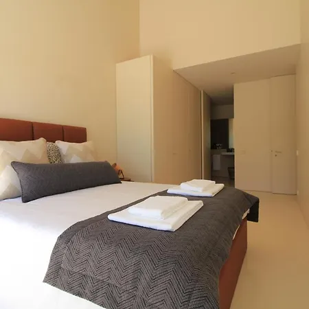 Slope Design - Architecture With Private Pool *