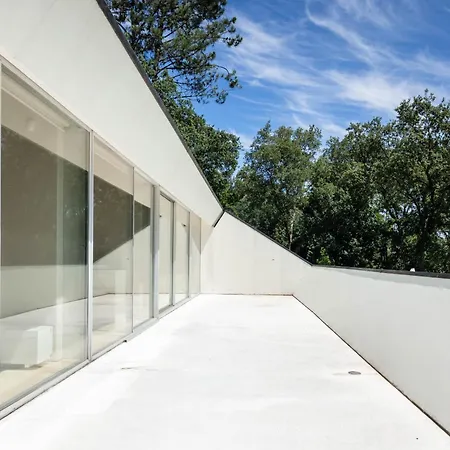 Slope Design - Architecture With Private Pool *