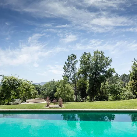 Slope Design - Architecture With Private Pool *