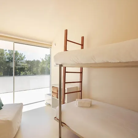 Villa Slope Design - Architecture With Private Pool Ponte de Lima