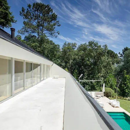 Slope Design - Architecture With Private Pool * 폰테 데 리마