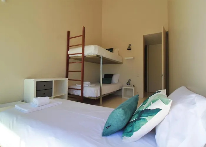 Slope Design - Architecture With Private Pool Villa Ponte de Lima