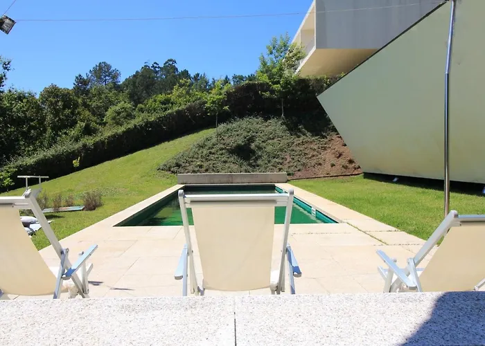 Slope Design - Architecture With Private Pool *