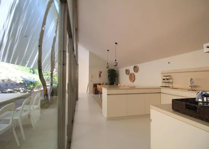 Slope Design - Architecture With Private Pool Villa Ponte de Lima