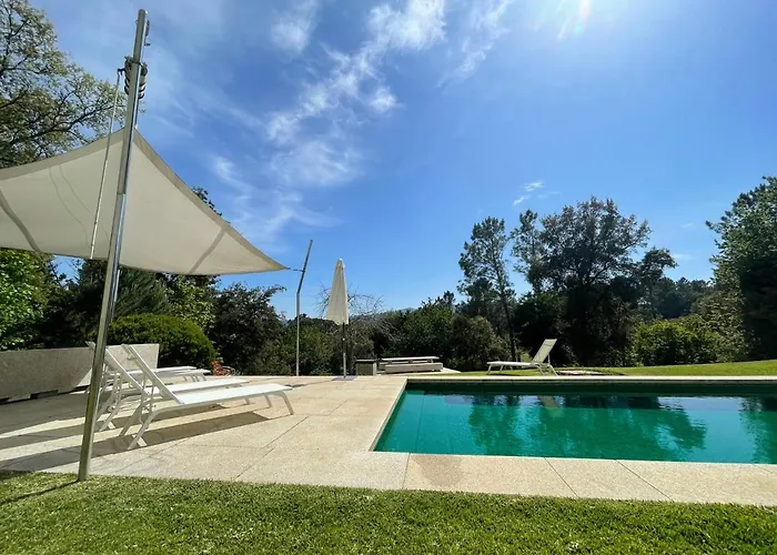 Slope Design - Architecture With Private Pool Villa Ponte de Lima