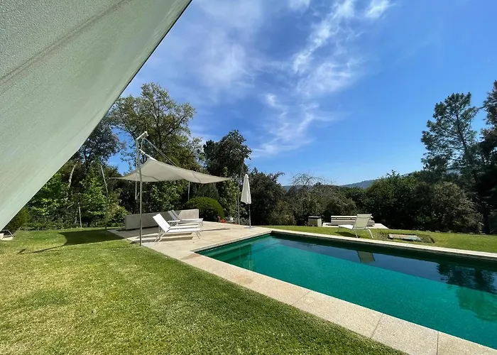 Villa Slope Design - Architecture With Private Pool Ponte de Lima